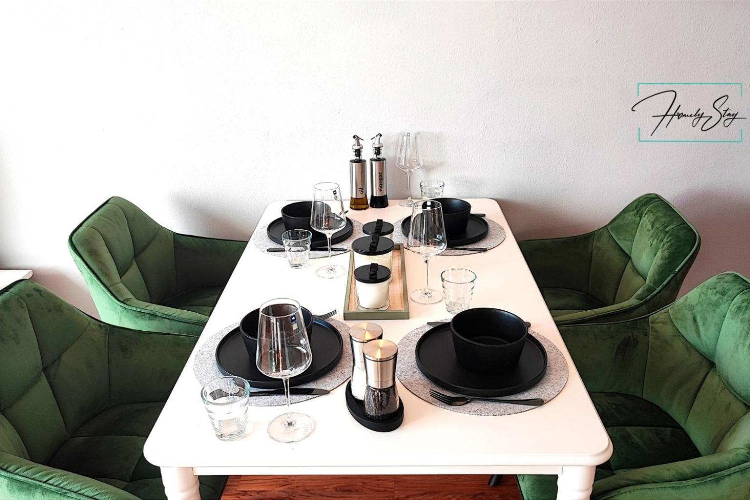 Homely Stay Serenity Greens - Stylisch Studio-Apartment With Kitchen - 10 Min To Central Station, Pet Friendly 뮌헨 외부 사진