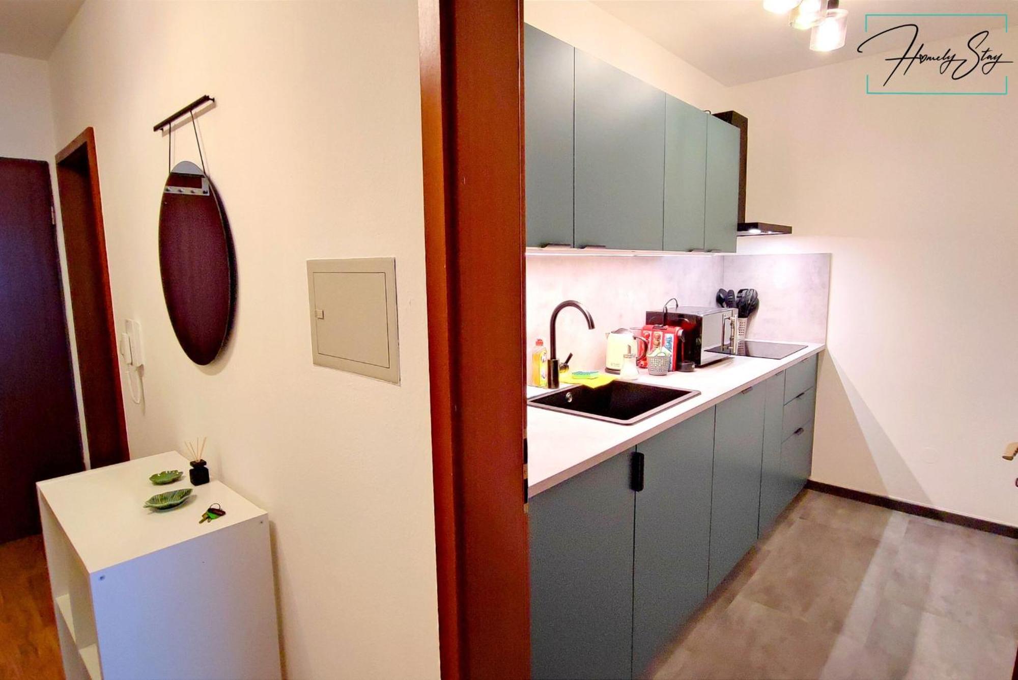 Homely Stay Serenity Greens - Stylisch Studio-Apartment With Kitchen - 10 Min To Central Station, Pet Friendly 뮌헨 외부 사진